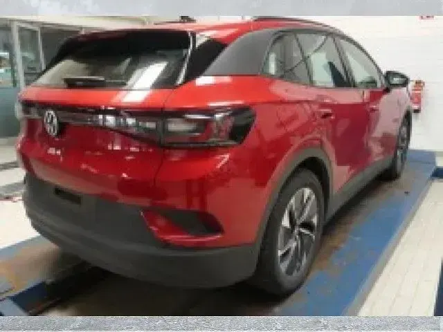 Gebraucht VW ID.4 Pro Performance 150 kW (204 PS) 2022 Kings red (metallic) SUV