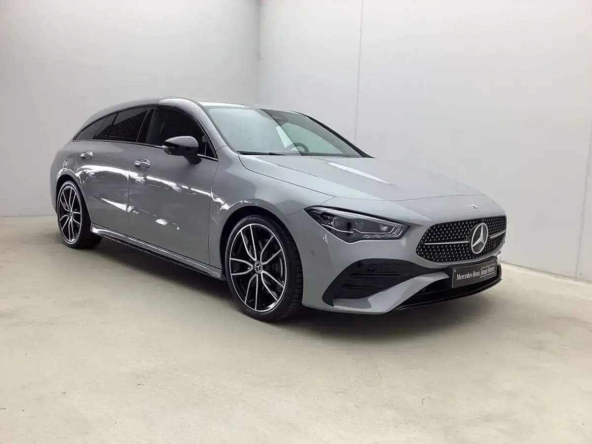 Gebraucht Mercedes CLA220 AMG line 190 PS (139 kW) 2025 Manufaktur lack manufaktur alpingrau uni Limousine