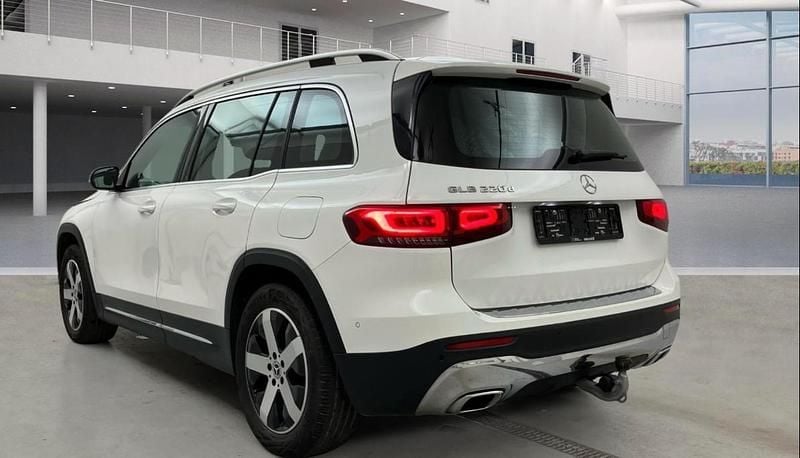 Gebraucht Mercedes GLB220 190 PS (139 kW) 2022 Weiß SUV