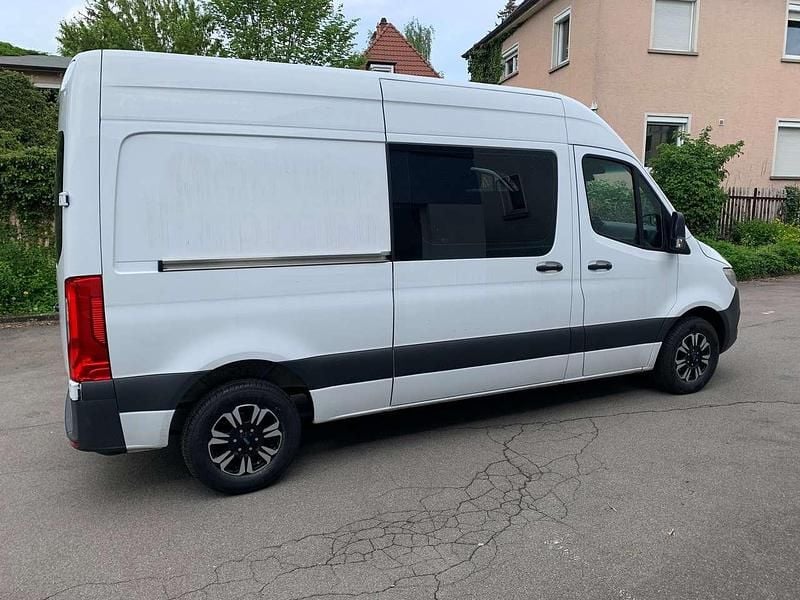 Używany Mercedes Sprinter 143 KM (105 kW) 2019 Biały Van
