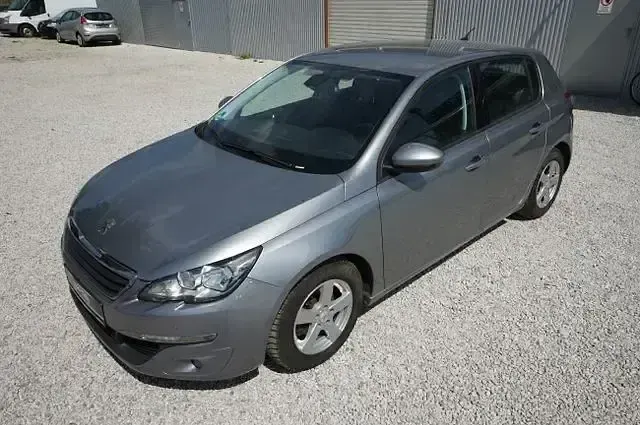Gebraucht Peugeot 308 Active 116 PS (85 kW) 2013 Grau Limousine