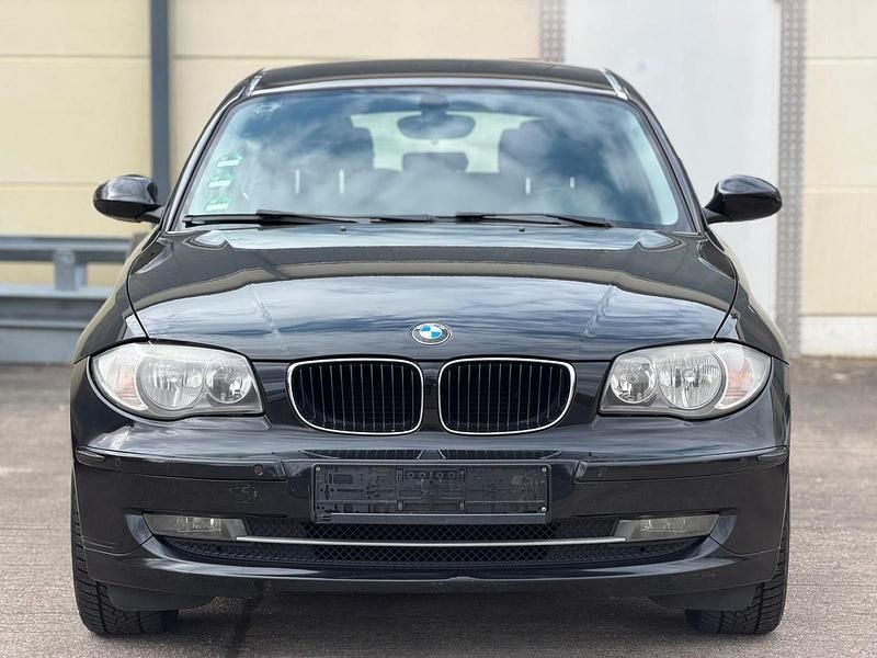 Gebraucht BMW 116 Advantage 122 PS (89 kW) 2008 Schwarz Kleinwagen