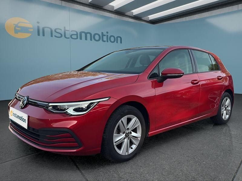Rot Gebraucht 2021 VW Golf VIII Kleinwagen | 20.599 € (Fairer Preis) - Bild 1/4