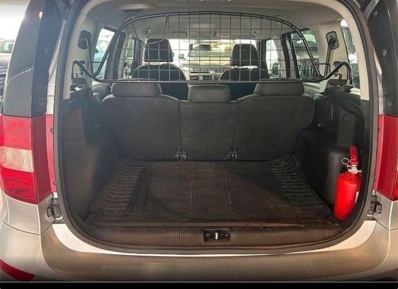 Gebraucht Skoda Yeti Active 110 PS (80 kW) 2016 Silber SUV