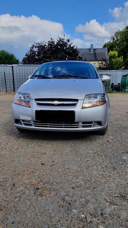 Silber Gebraucht 2006 Chevrolet Kalos SE Kleinwagen | 400 € (Superpreis) - Bild 1/4