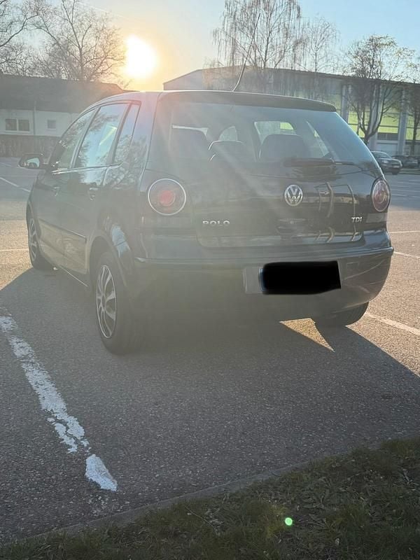 Gebraucht VW Polo 70 PS (51 kW) 2006 Schwarz Kleinwagen