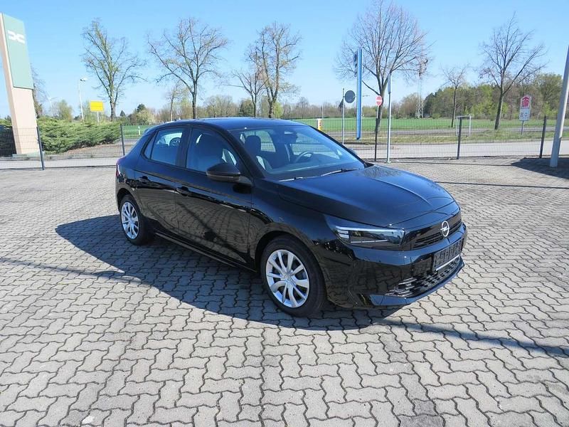 Neu Opel Corsa Edition 101 PS (74 kW) 2025 Lackierung schwarz perla nera Kleinwagen