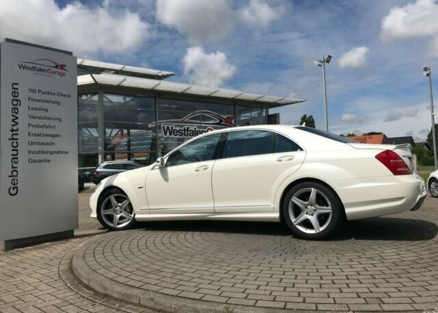 Gebraucht Mercedes S500L 435 PS (319 kW) 2012 Weiß Limousine