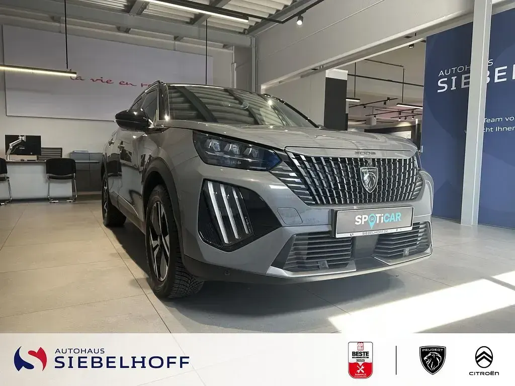 Gebraucht Peugeot 2008 GT 131 PS (96 kW) 2024 Grau SUV