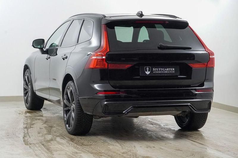 Gebraucht Volvo XC60 Plus 250 PS (183 kW) 2024 Schwarz SUV