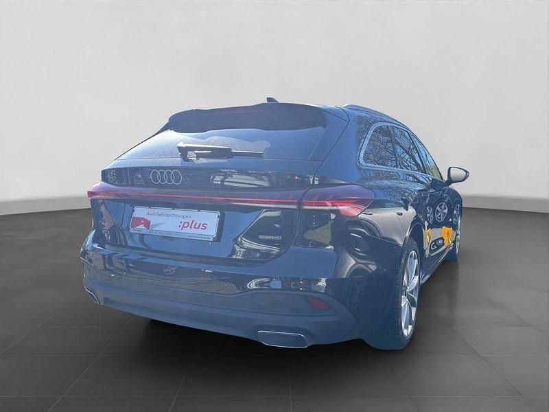 Gebraucht Audi A5 Sport 204 PS (150 kW) 2025 Schwarz Kombi