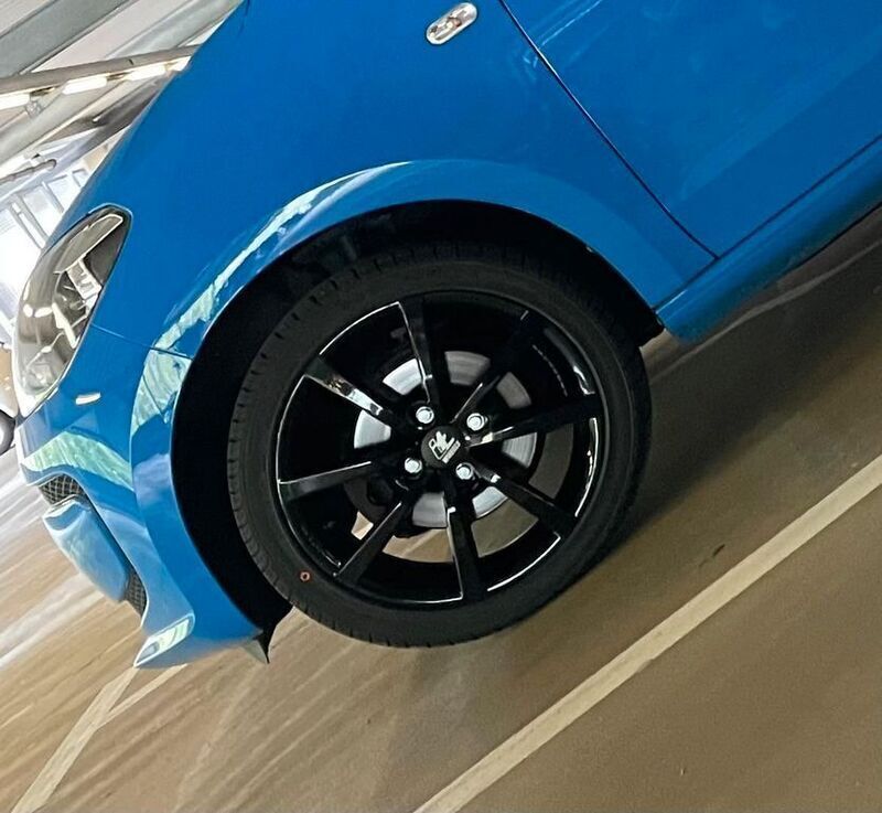 Blau Gebraucht 2015 VW up! Kleinwagen | 4.390 € (Guter Preis) - Bild 1/4