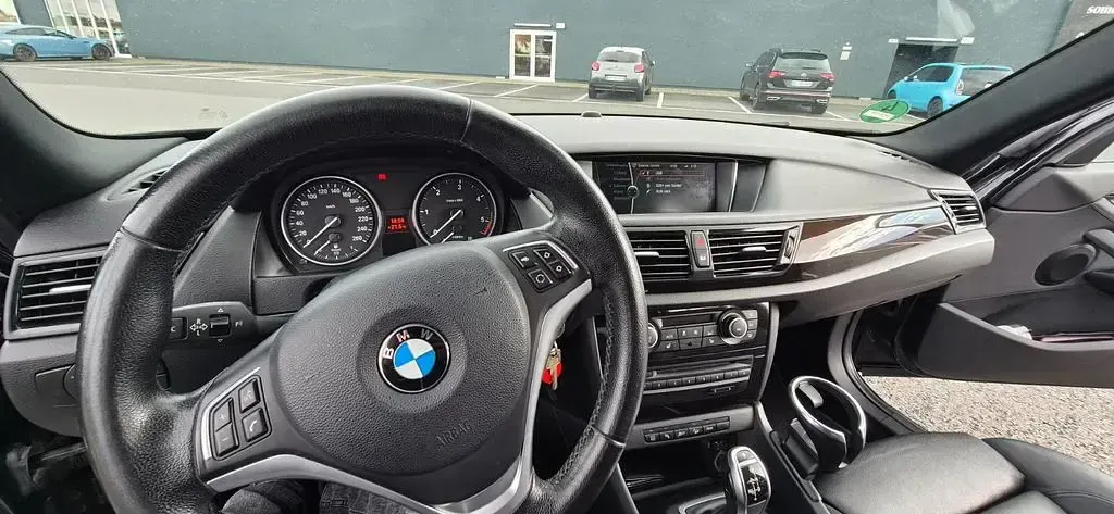 Gebraucht BMW X1 xLine 184 PS (135 kW) 2012 Schwarz SUV
