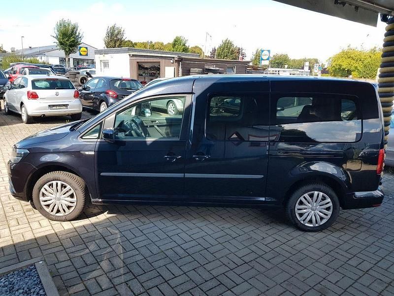Gebraucht VW Caddy Maxi Trendline 102 PS (75 kW) 2015 Schwarz Van / Kleinbus