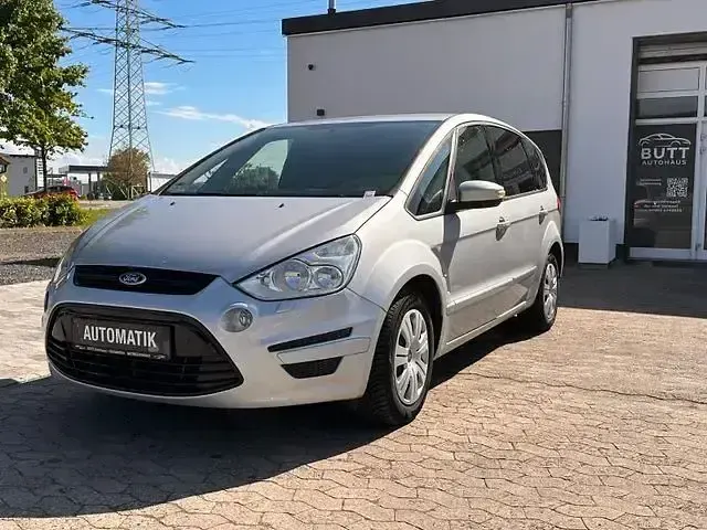 Używany Ford S-MAX Trend 170 KM (125 kW) 2012 Srebrny Minivan