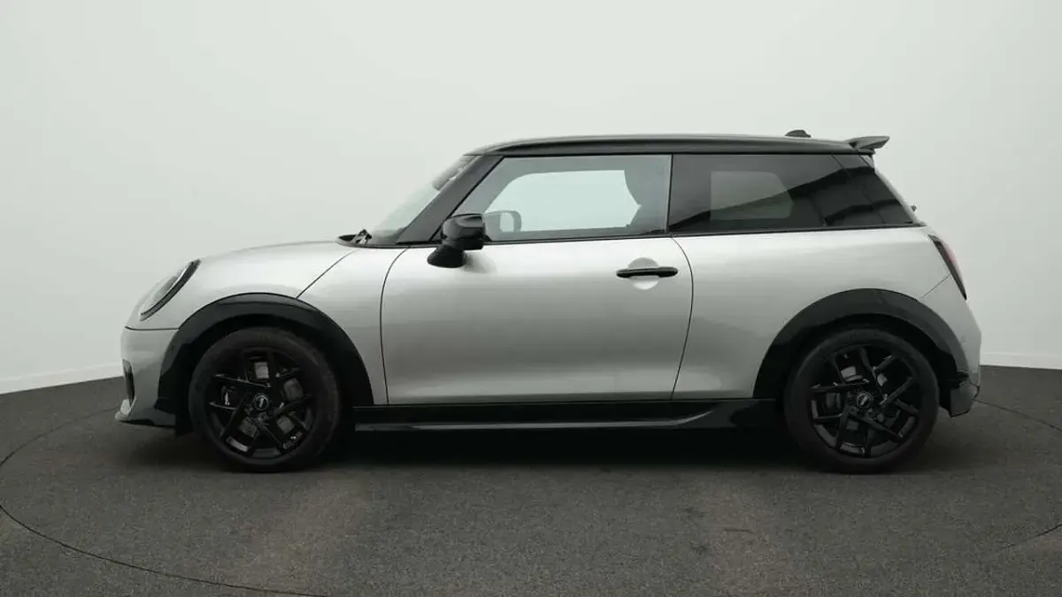 Gebraucht Mini John Cooper Works 156 PS (114 kW) 2025 Grau Kleinwagen