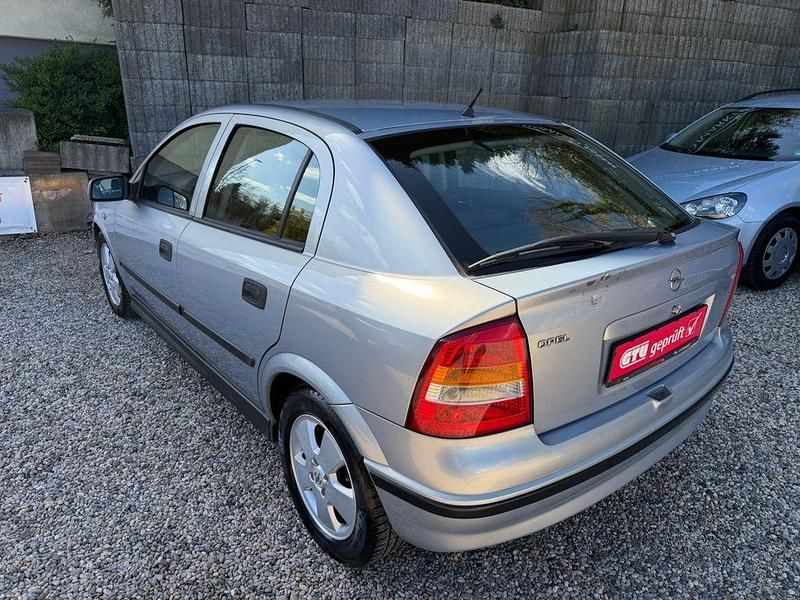 Gebraucht Opel Astra Elegance 101 PS (74 kW) 2002 Blau Limousine