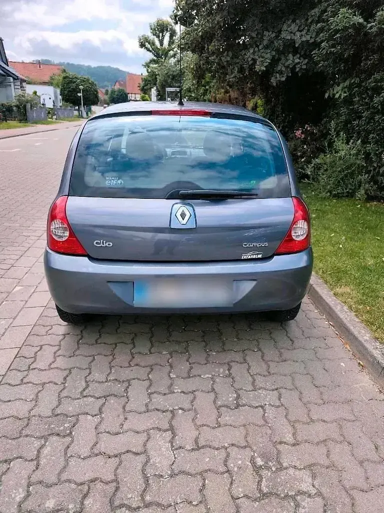 Gebraucht Renault Clio Campus 75 PS (55 kW) 2010 Grau Kleinwagen