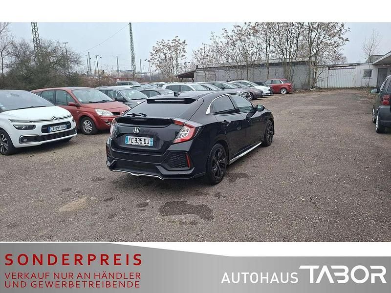 Gebraucht Honda Civic Elegance 120 PS (88 kW) 2018 Crystal black p. Limousine
