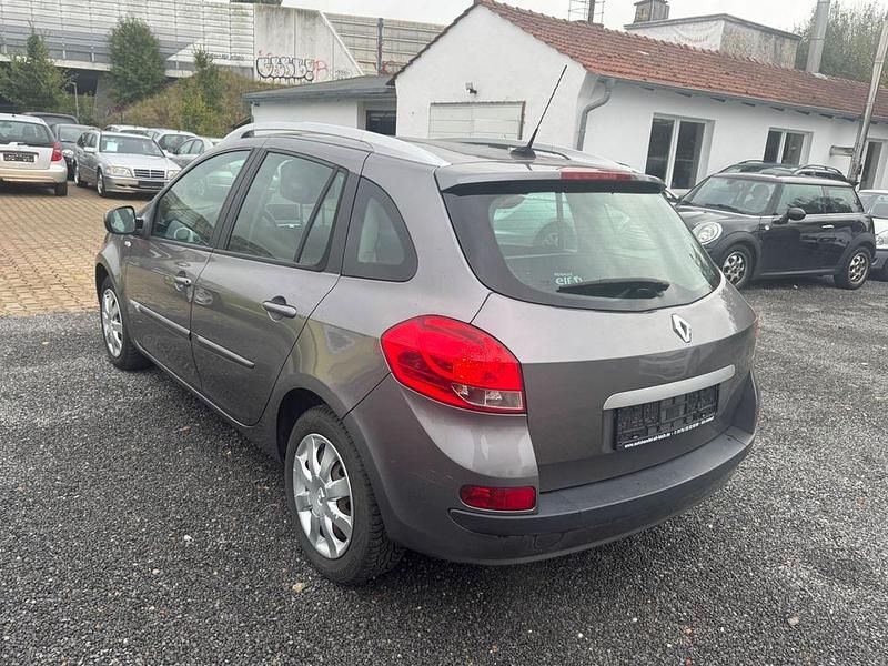 Gebraucht Renault Clio IV 103 PS (75 kW) 2012 Grau Limousine