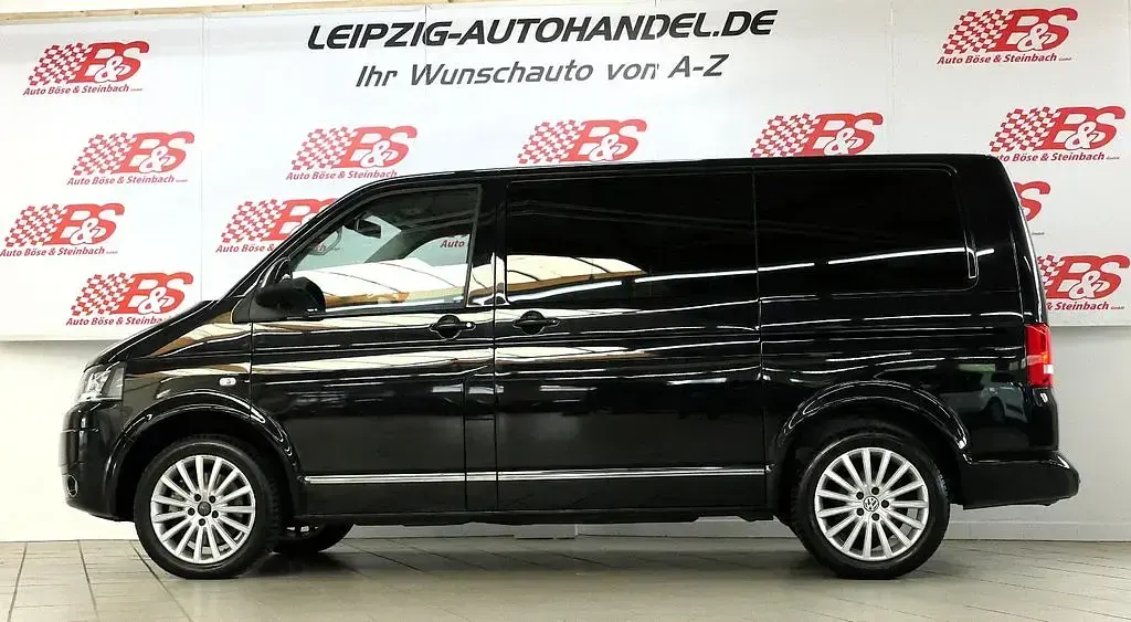 Używany VW T5 Highline 179 KM (131 kW) 2013 Czarny Van