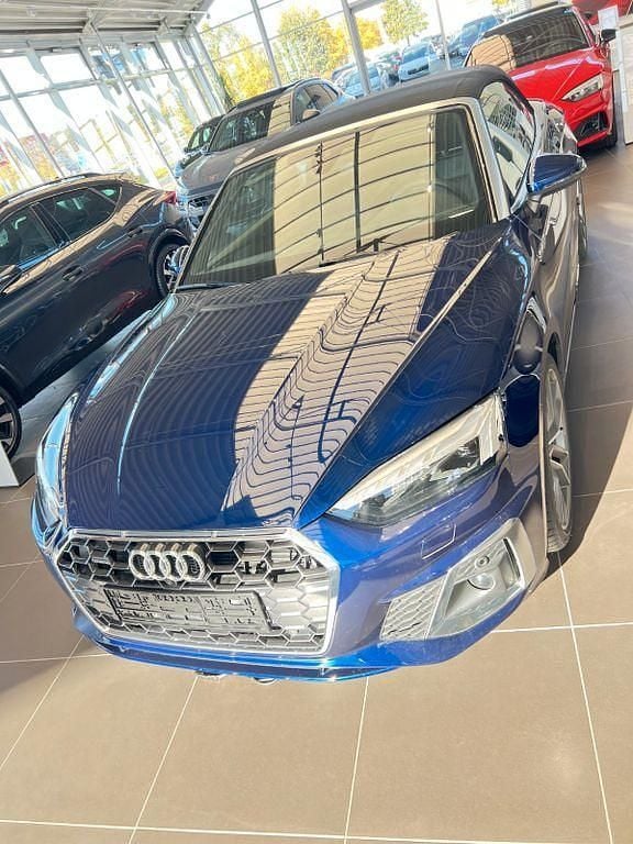 Blau Gebraucht 2024 Audi A5 Cabriolet S-Line Cabrio | 44.389 € (Guter Preis) - Bild 1/4