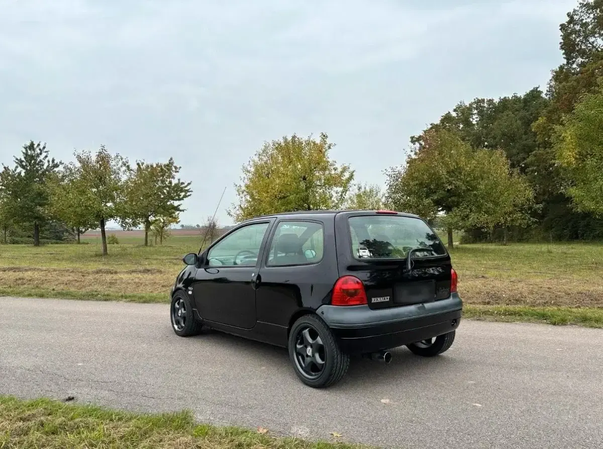 Gebraucht Renault Twingo 75 PS (55 kW) 2001 Schwarz Kleinwagen