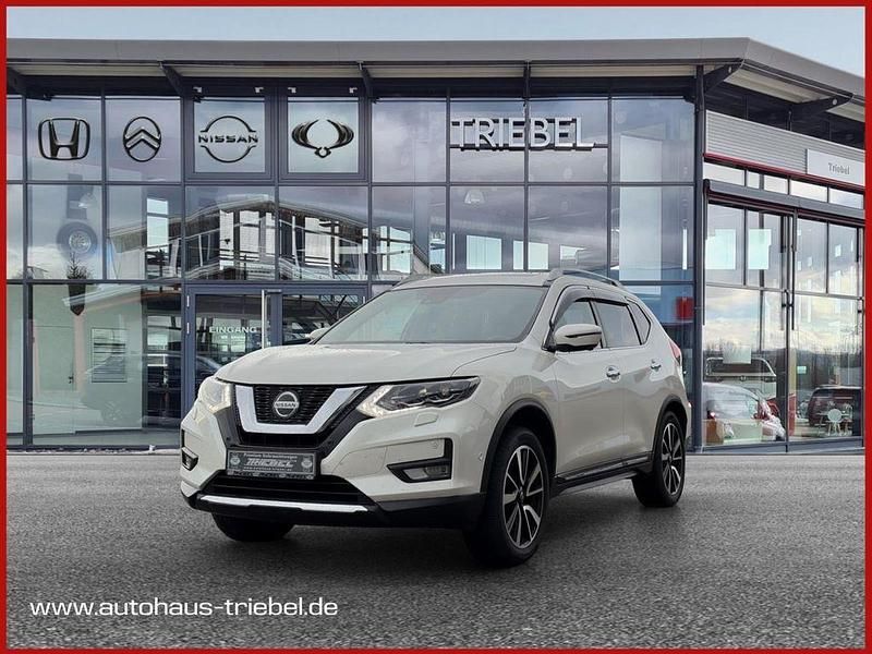 M) (weiss Gebraucht 2020 Nissan X-Trail Tekna SUV | 20.690 € (Fairer Preis) - Bild 1/4