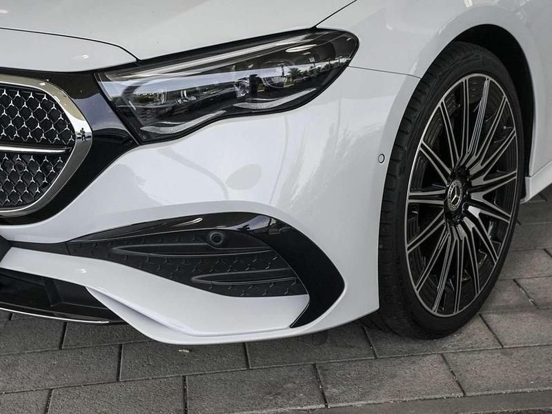 Usata Mercedes E450 AMG 367 CV (269 kW) 2024 Bianco Berlina