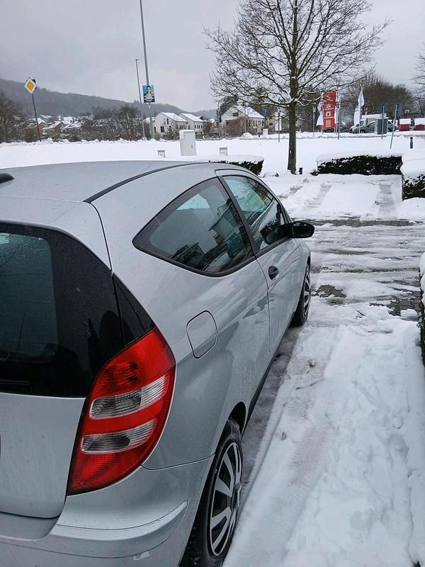 Gebraucht Mercedes A150 95 PS (69 kW) 2007 Silber Kleinwagen