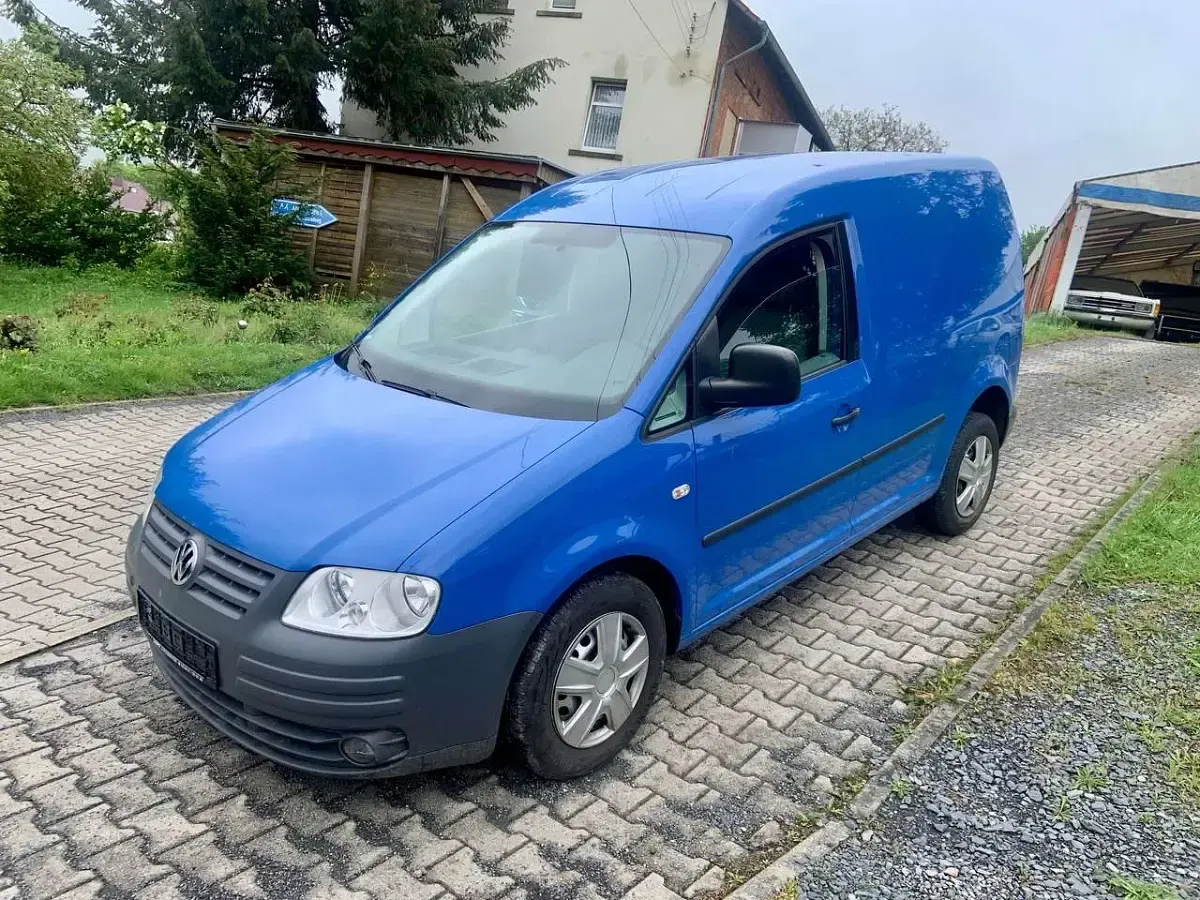 Gebraucht VW Caddy 75 PS (55 kW) 2010 Blau Van / Kleinbus