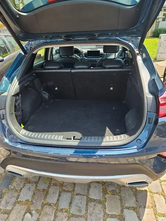 Gebraucht Kia XCeed Spirit 141 PS (103 kW) 2021 Blau SUV