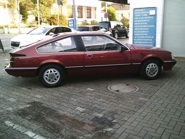 Rot Gebraucht 1983 Opel Senator GSe Coupé | 15.800 € - Bild 1/4