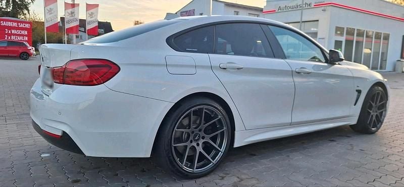 Gebraucht BMW 435 M Sport 313 PS (230 kW) 2017 Weiß Coupé