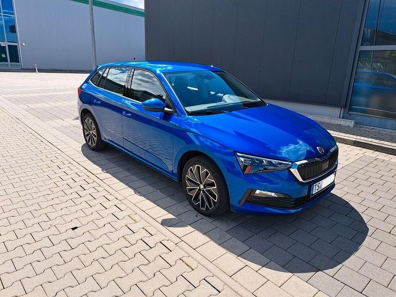 Blau Gebraucht 2023 Skoda Scala Style Kleinwagen | 22.000 € (Fairer Preis) - Bild 1/4