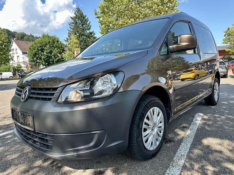 Braun Gebraucht 2013 VW Caddy Startline Van / Kleinbus | 8.860 € (Fairer Preis) - Bild 1/4