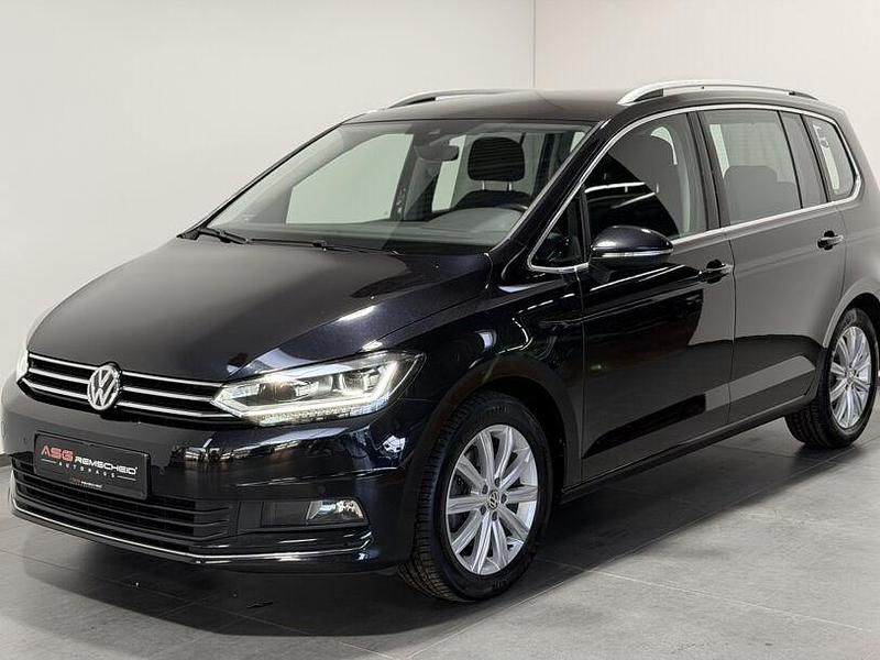 Gebraucht VW Touran Highline 150 PS (110 kW) 2017 Schwarz Van / Kleinbus