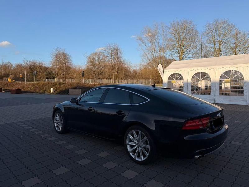 Gebraucht Audi A7 Sportback 245 PS (180 kW) 2013 Schwarz Kleinwagen