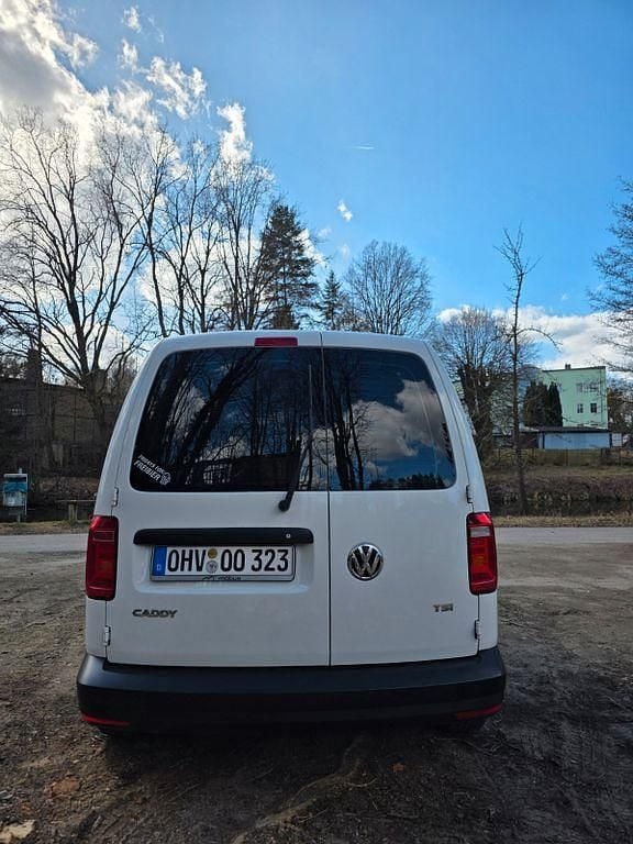 Gebraucht VW Caddy 84 PS (61 kW) 2017 Weiß Van / Kleinbus