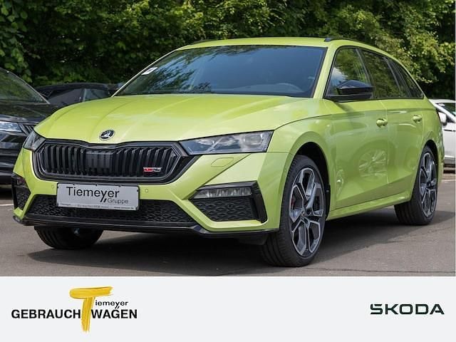 Grün Gebraucht 2024 Skoda Octavia RS Kombi | 44.380 € (Etwas zu teuer) - Bild 1/4