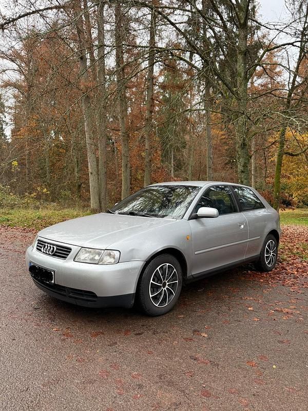 Grau Gebraucht 1997 Audi A3 Kleinwagen | 1.450 € (Teuer) - Bild 1/4
