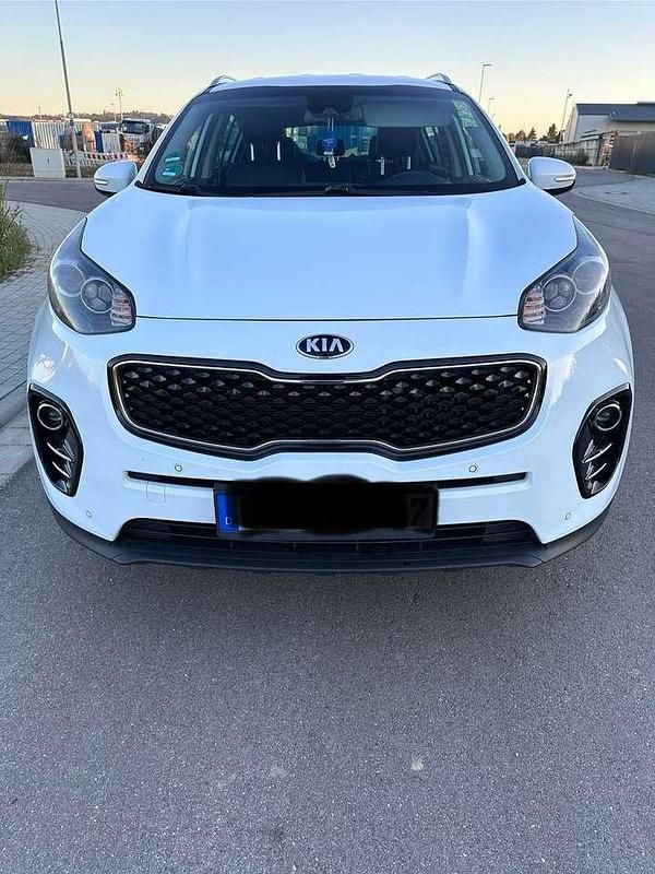 Gebraucht 2017 Kia Sportage DREAM-TEAM Edition SUV | 14.000 € (Teuer) - Bild 1/4