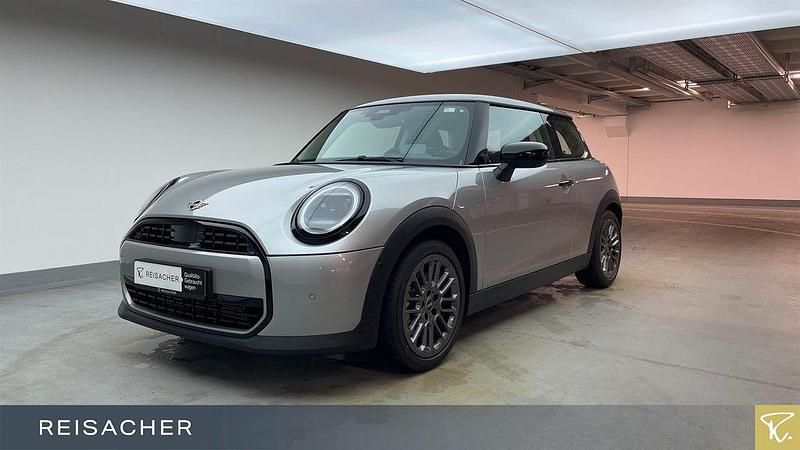 Silber Gebraucht 2024 Mini Cooper Classic Kleinwagen | 25.649 € (Guter Preis) - Bild 1/4