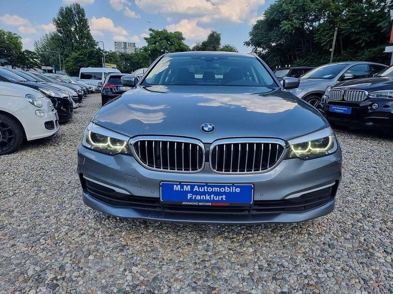 Gebraucht BMW 520 190 PS (139 kW) 2018 Bluestone Limousine