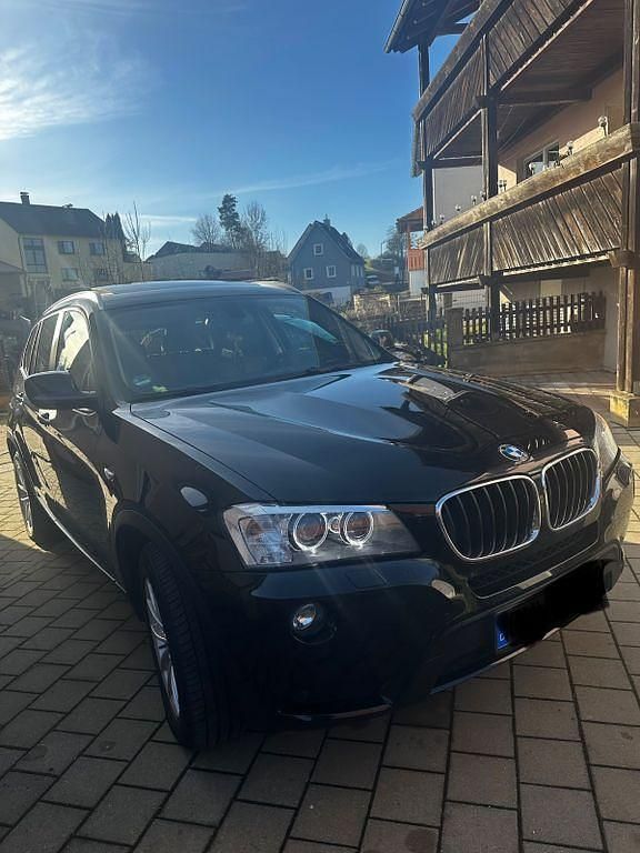 Schwarz Gebraucht 2014 BMW X3 Comfort Edition SUV | 15.300 € (Fairer Preis) - Bild 1/4