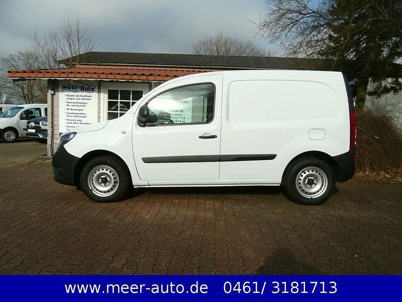 Gebraucht Mercedes Citan 108 80 PS (58 kW) 2020 Weiß Van / Kleinbus
