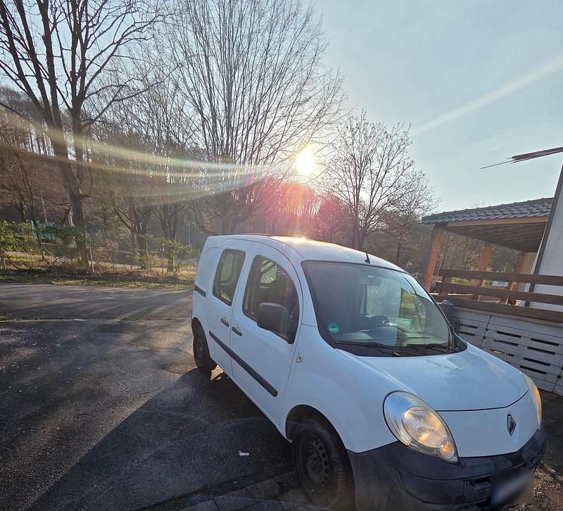 Gebraucht Renault Kangoo 110 PS (80 kW) 2012 Weiß Van / Kleinbus