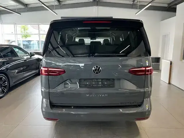 Gebraucht VW Multivan Edition 150 PS (110 kW) 2024 Andere Van / Kleinbus