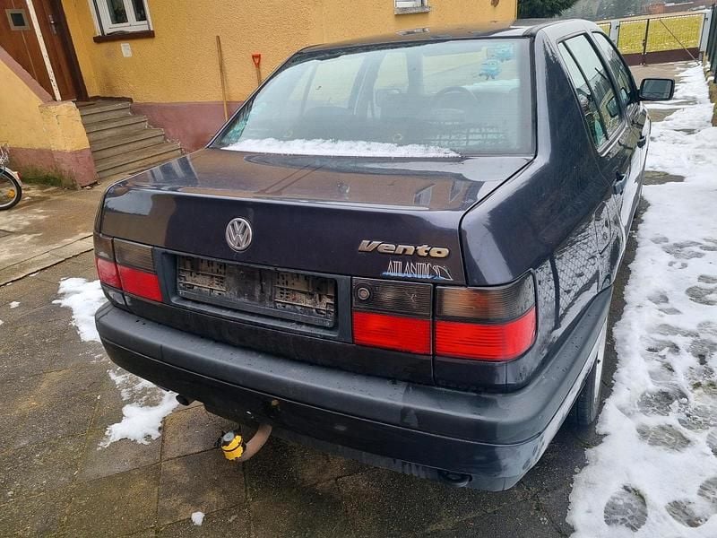 Gebraucht VW Vento 90 PS (66 kW) 1996 Limousine