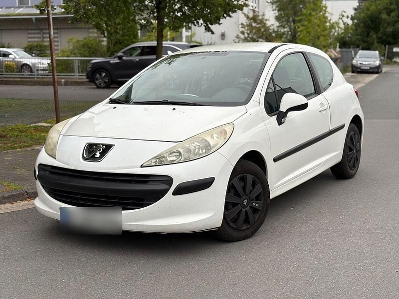 Weiß Gebraucht 2007 Peugeot 207 Kleinwagen | 900 € (Guter Preis) - Bild 1/4